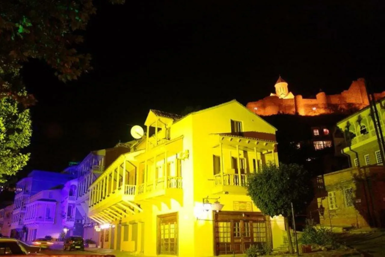 Proper Apartment - Duplex Home Tbiliszi Nyaraló